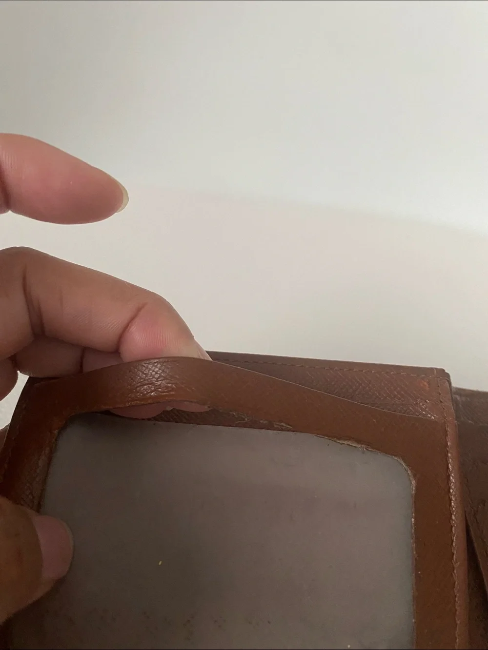 Men’s Or Women’s Louis Vuitton Brown & Gold Monogram Card Holder Wallet